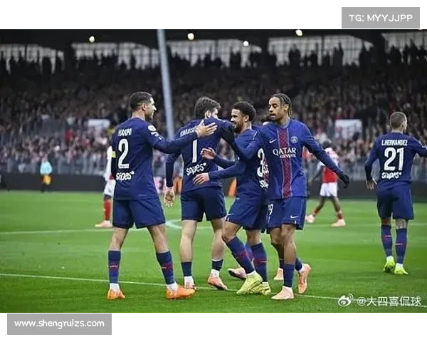 巴黎圣日耳曼欧冠征途：从挑战者到霸主的梦想之路